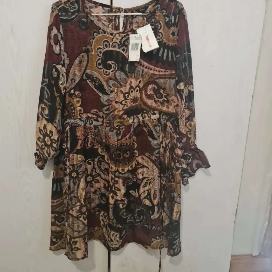 پیرهن زنانه