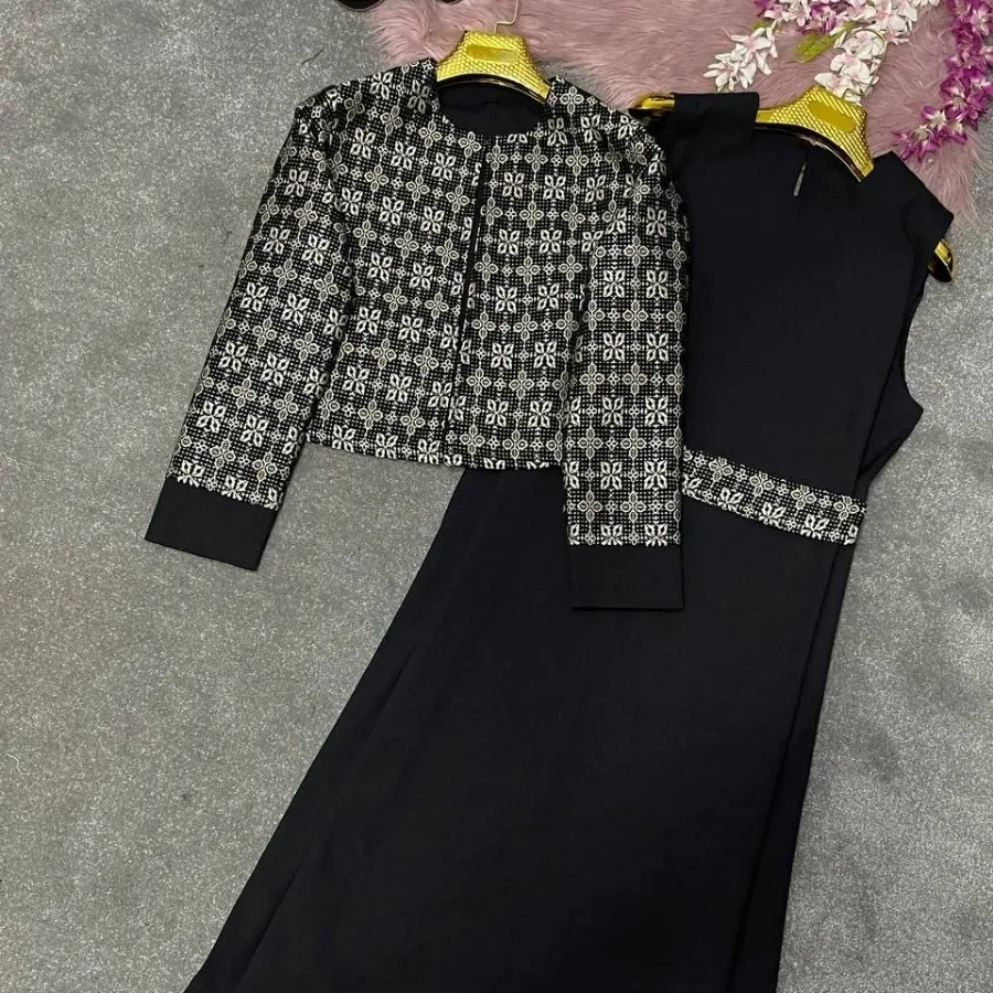 کت و سارافون