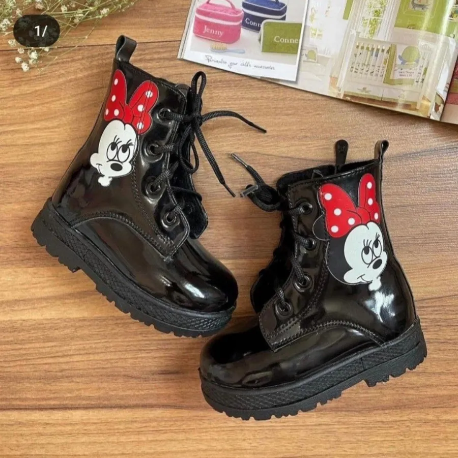 بوت میکی داخل کرک .ورنی