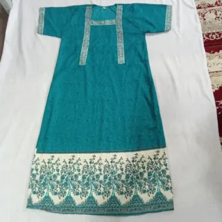 پیراهن بلند