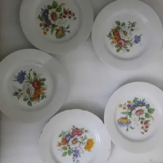 بشقاب دیواری