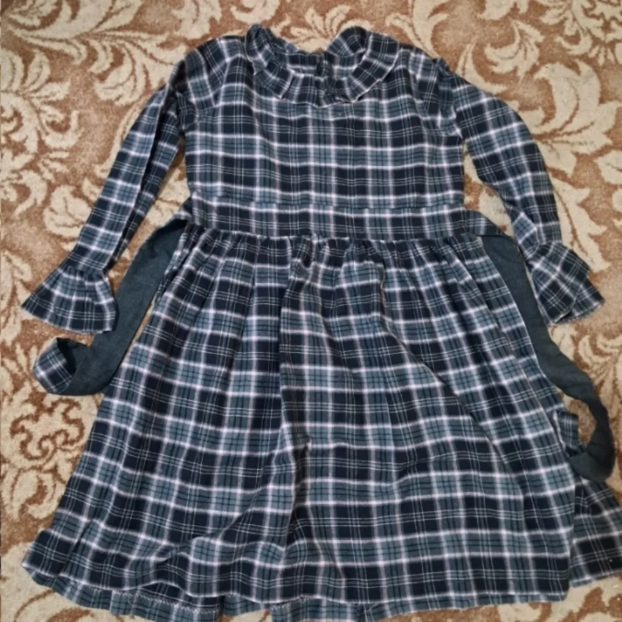 پیراهن چهار خانه