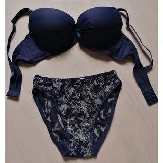 ست شورت و سوتین