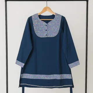 مانتو تونیکی