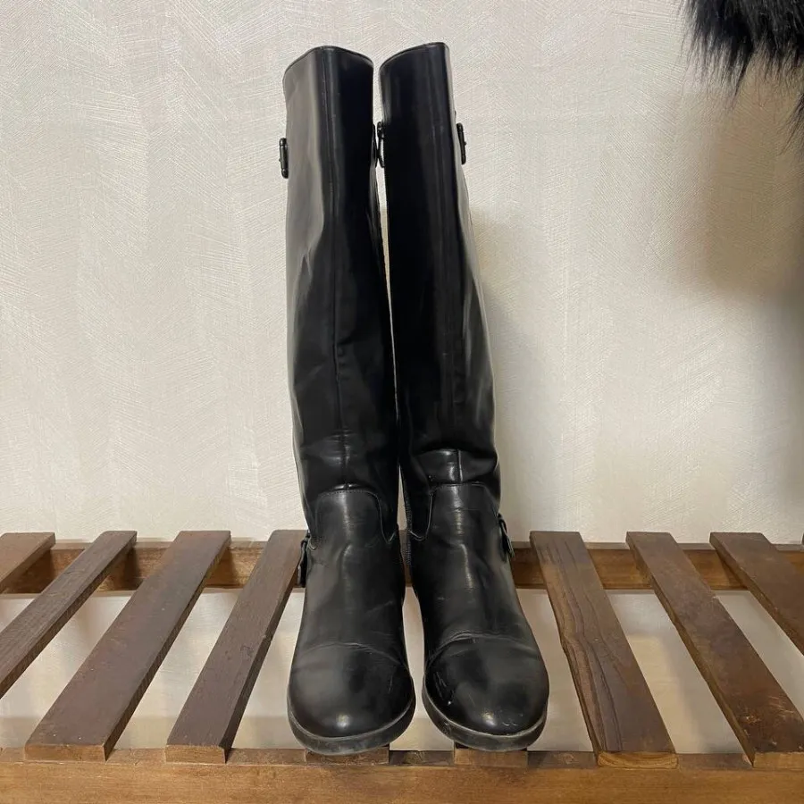 چکمه چرم و جیر