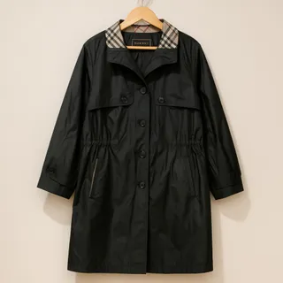 ترنچ کت کره ای