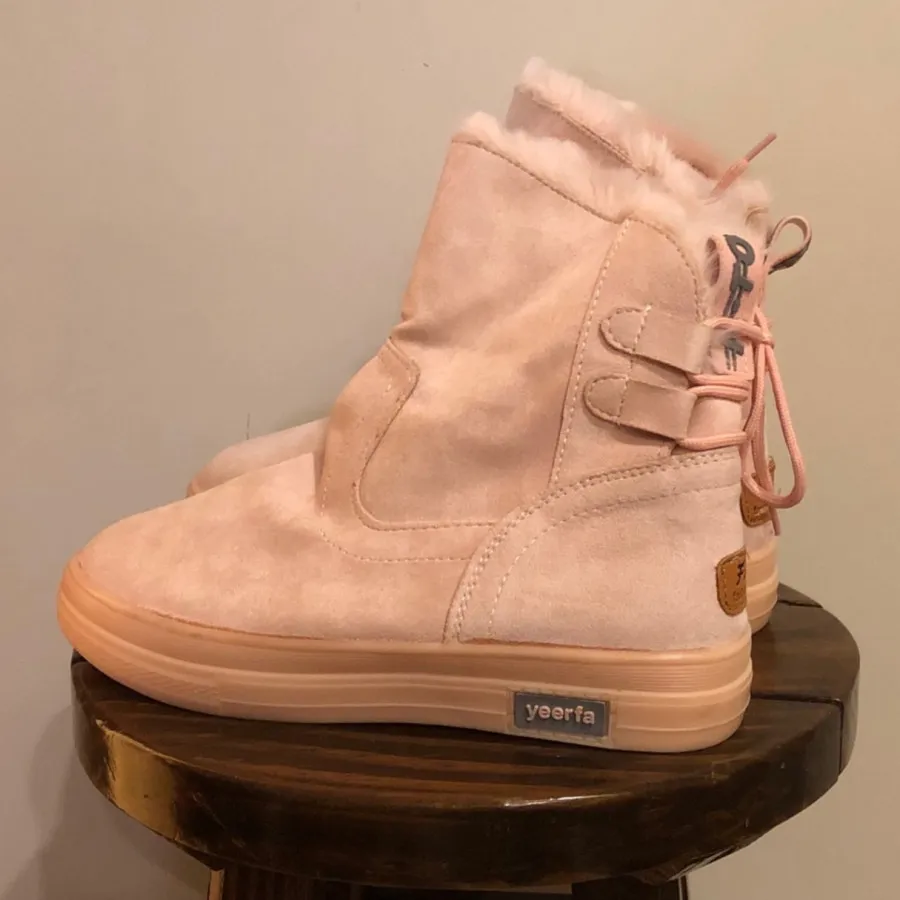 نیم بوت صورتی عروسکی