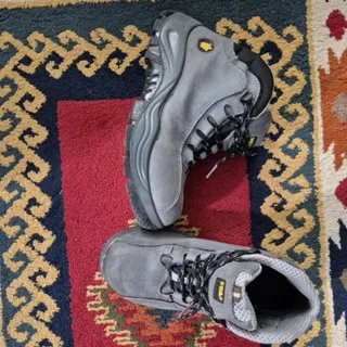 بوت چرم ضد آب