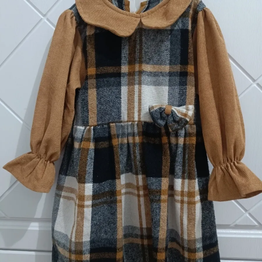 پیراهن دخترانه