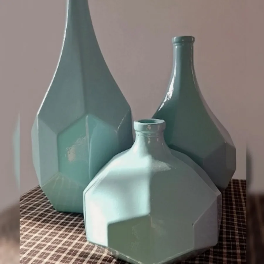 گلدان سالونگ