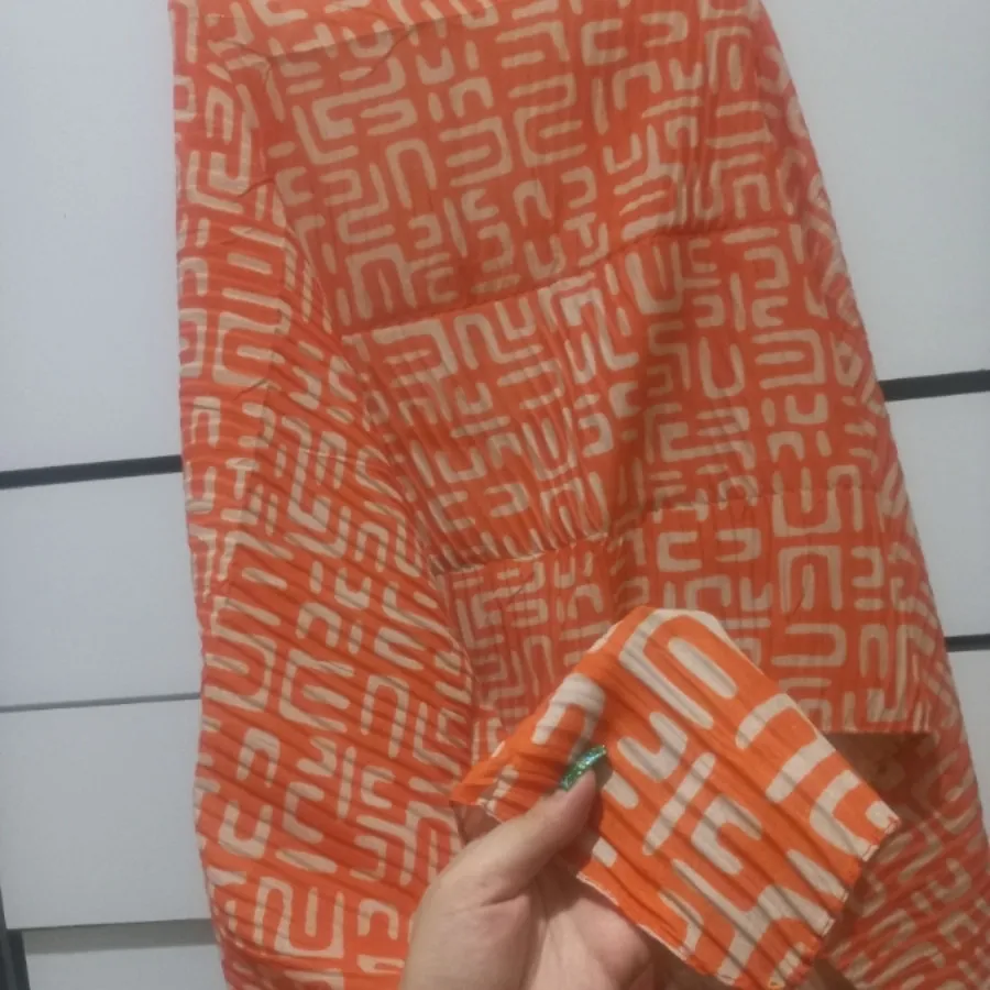 شال نارنجی شیک