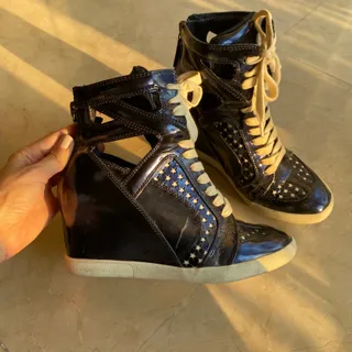 کفش لژ مخفی