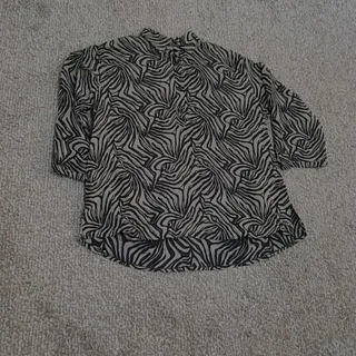 شومیزمانتویی باتیک