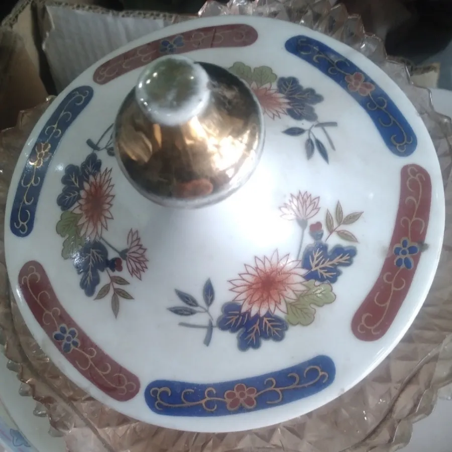 در باقلواخوری