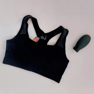 نیمتنه ورزشی