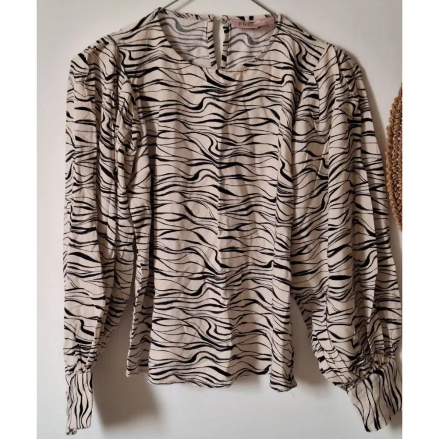 شومیز نخی philosophy