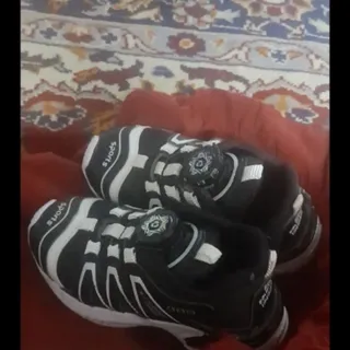 کفش مشکی سفید