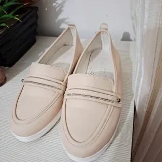 کفش اسپرت شیک