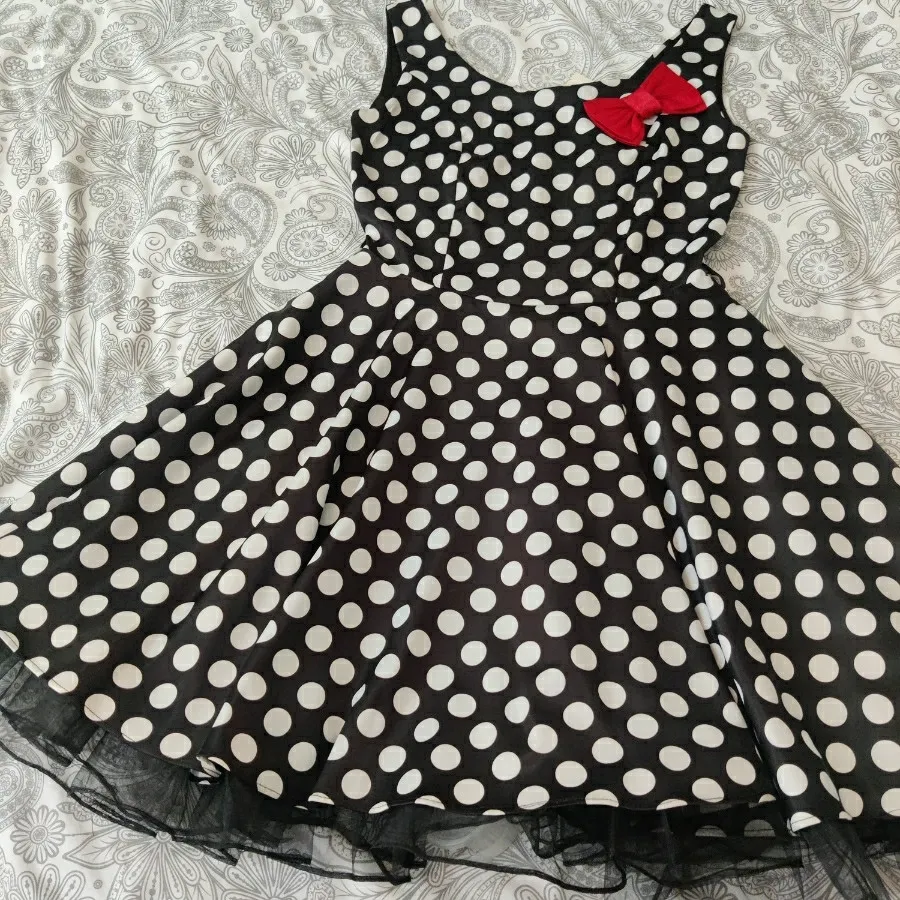 لباس مجلسی  توپ توپی