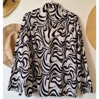 کت پوست ماری 44