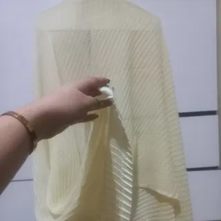 شال کرم بلند کاملا نو