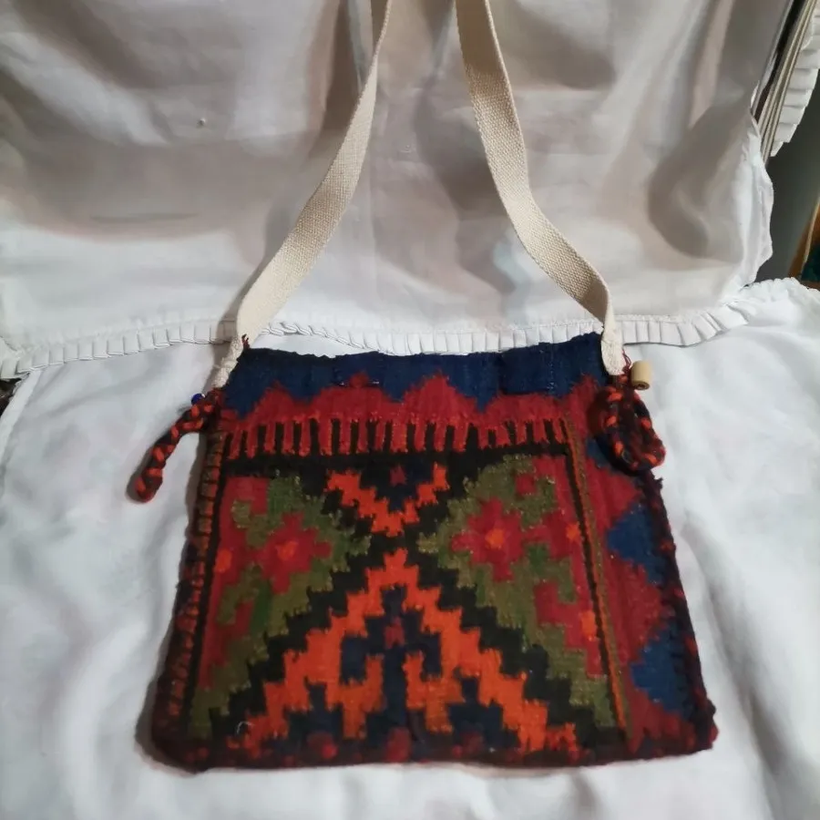 کیف دوشی گلیمی