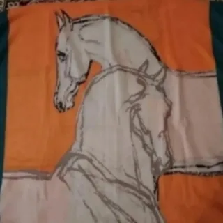 شال با طرح اسب