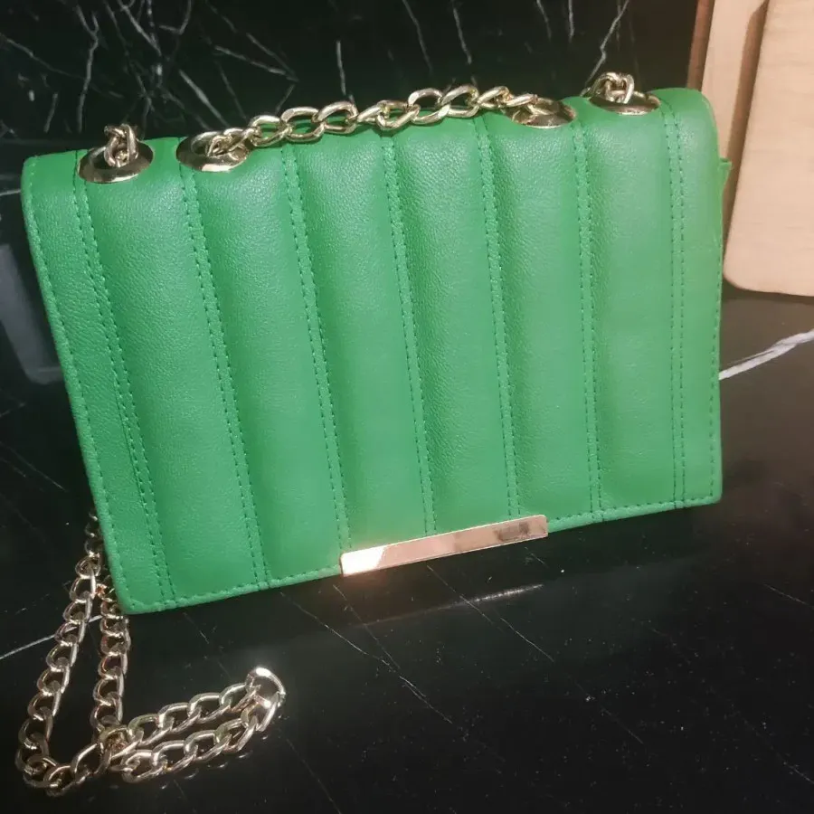 کیف بند زنجیر رنگ ثابت