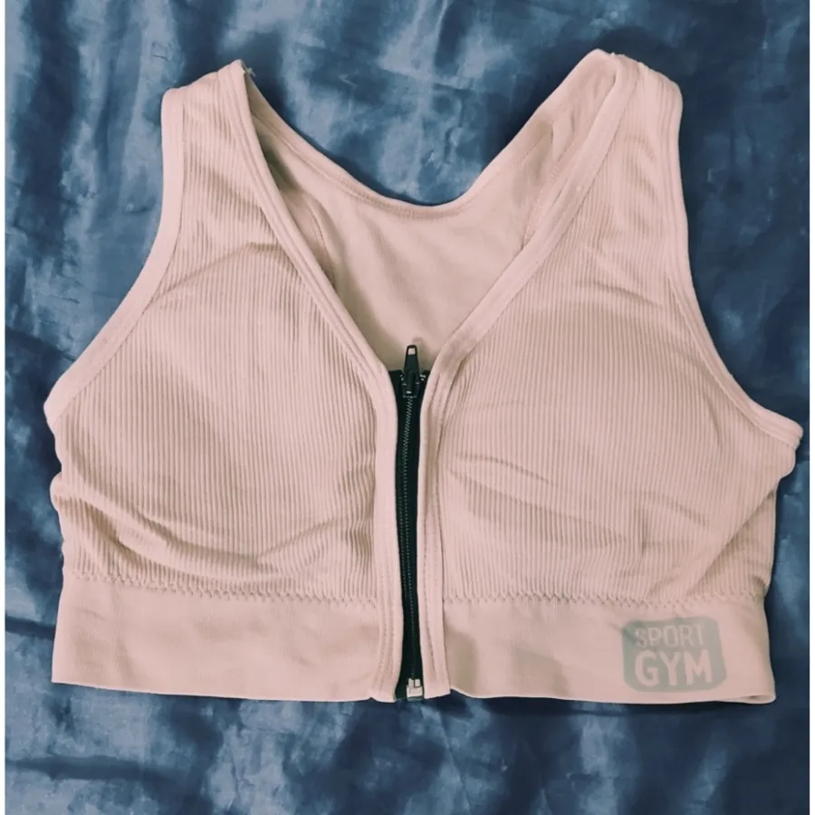 نیمتنه ورزشی