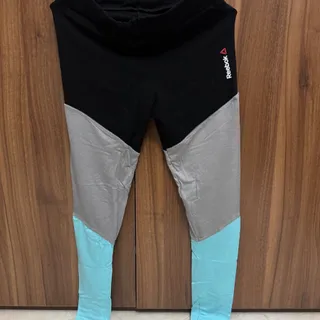 لگینگ ورزشی ریباک s m