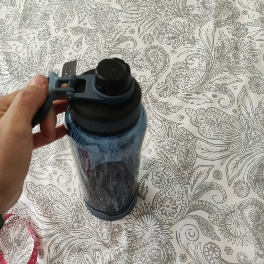 قمقمه ورزشی