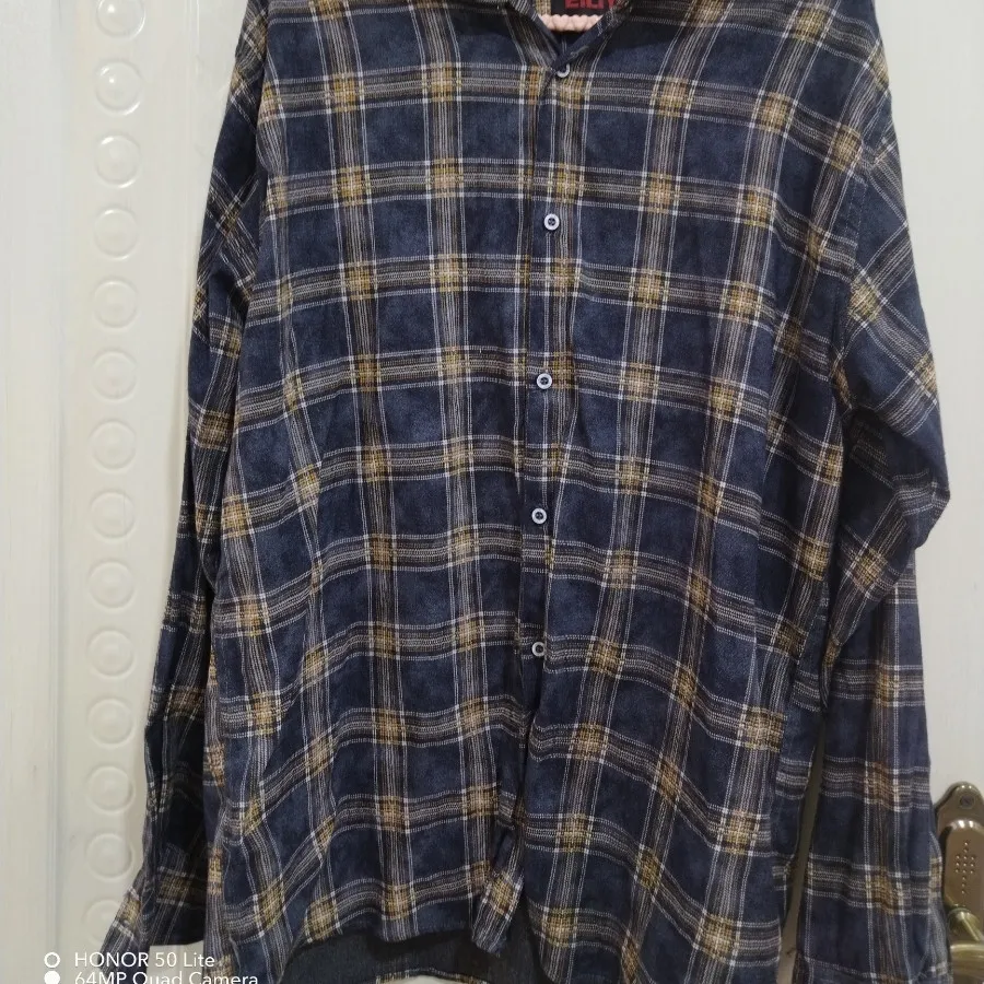 پیراهن مردانه