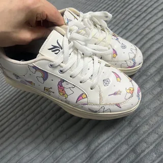 ونس یونیکورن