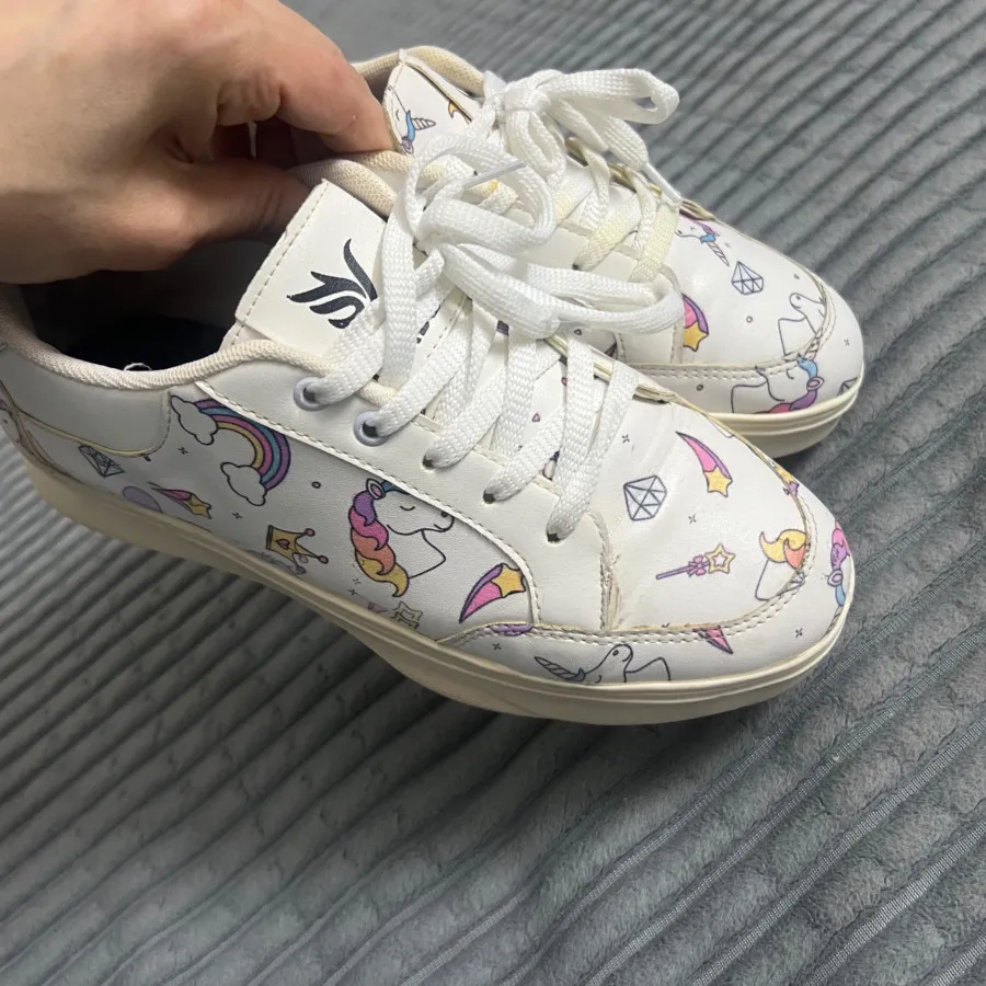 ونس یونیکورن