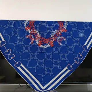 روسری نخ ابریشم