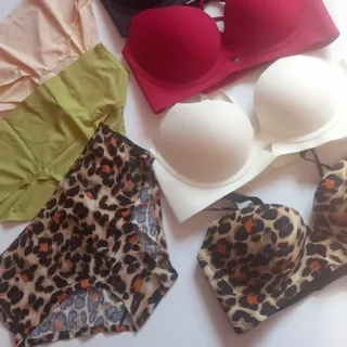 ست شورت و سوتین لیزری