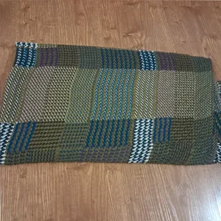 شال پلیسه نخی