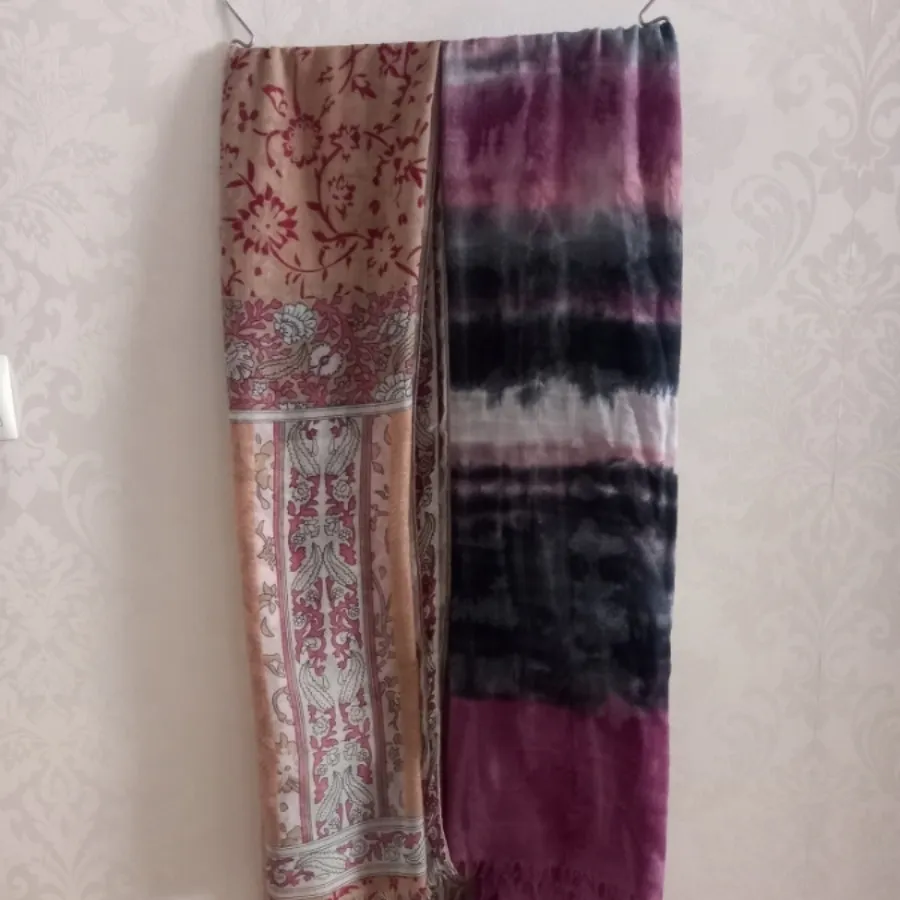 شال نخی طرح دار