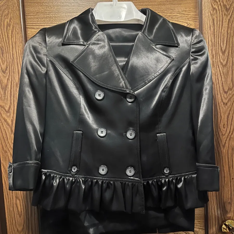 کت و دامن خارجی