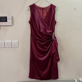 پیراهن مجلسی ساتن