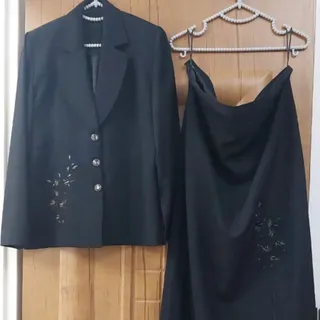 کت دامن در حد نو.