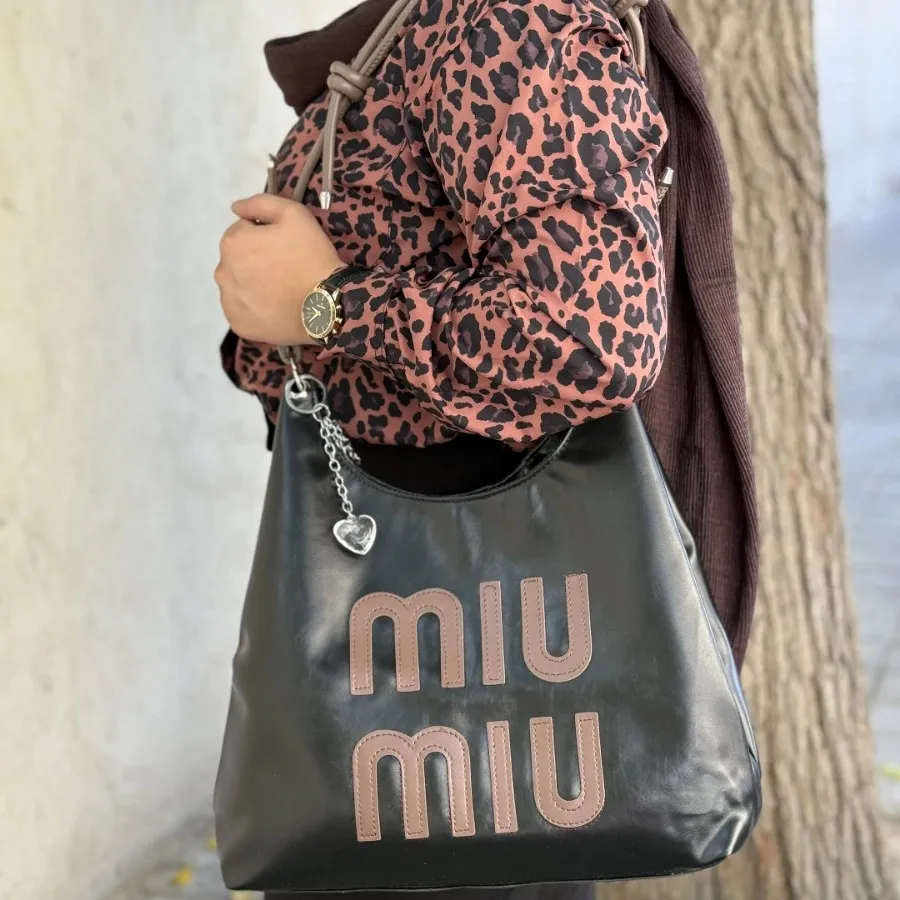 کیف میو میو