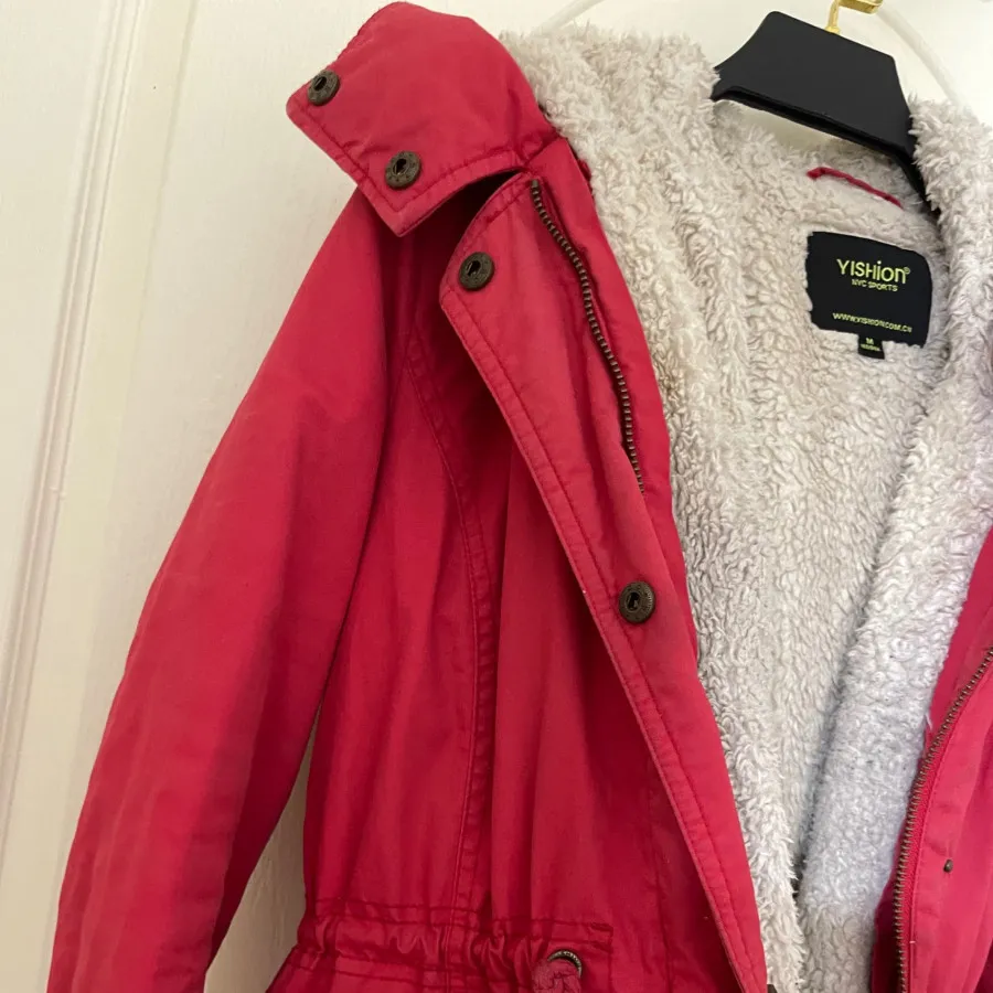 کاپشن داخل تدی