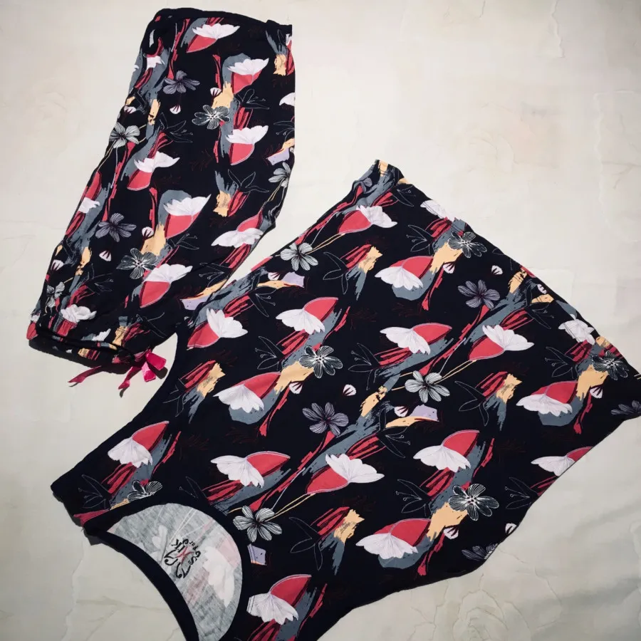 تاپ و شلوارک راحتی