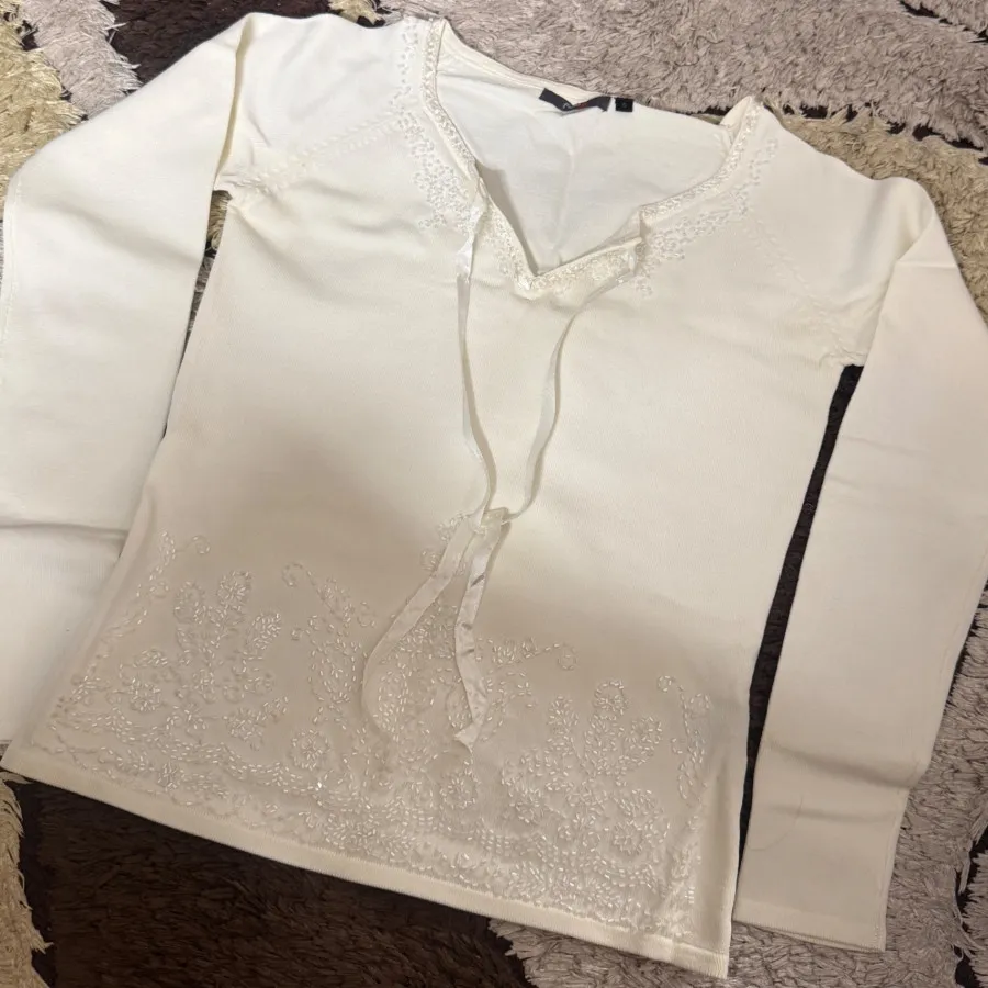 بلوز دخترانه سفید