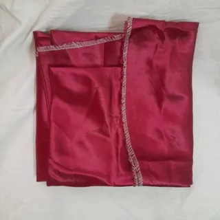 رومیزی ساتن