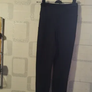 لگ ورزشی اچ اند ام