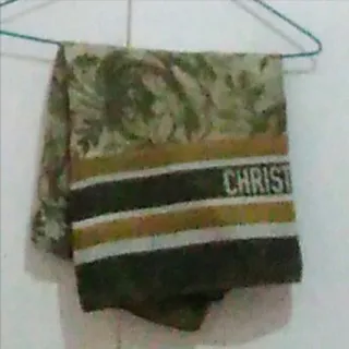 روسری نازک وسبک