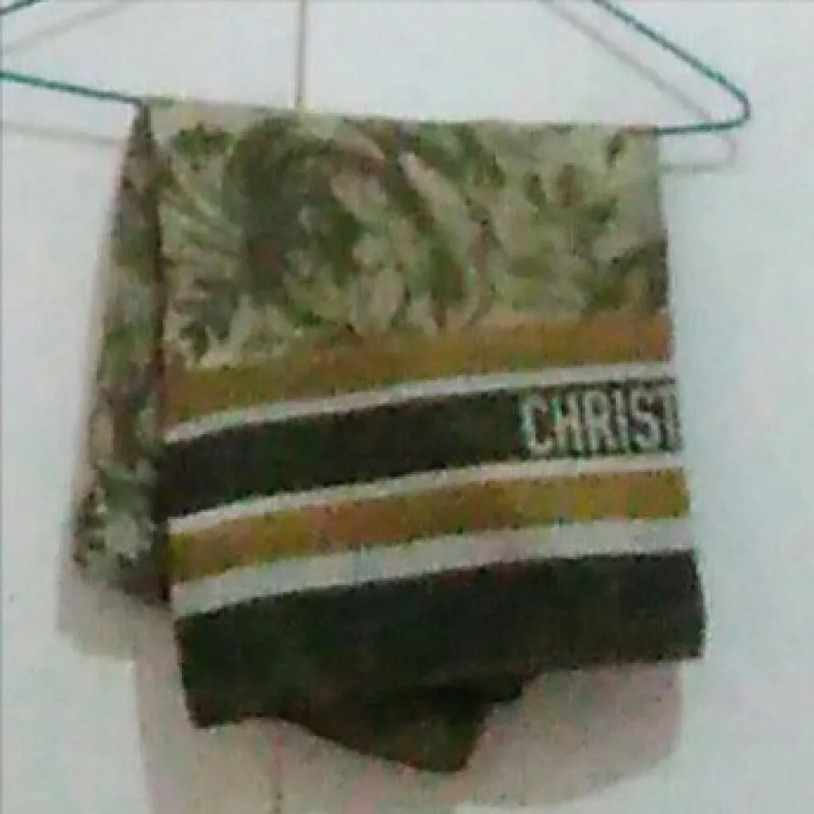 روسری نازک وسبک