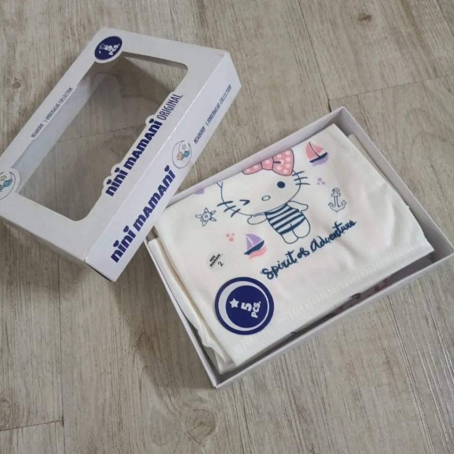 ست هلو کیتی